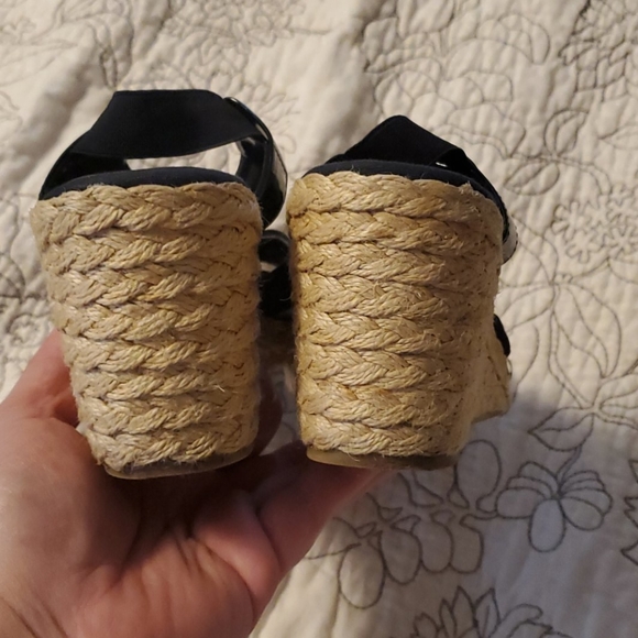 Wedges - Picture 5 of 6